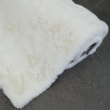 KNUFFEL fluffy vloerkleed ivoor wit – close-up zachte hoogpolige structuur